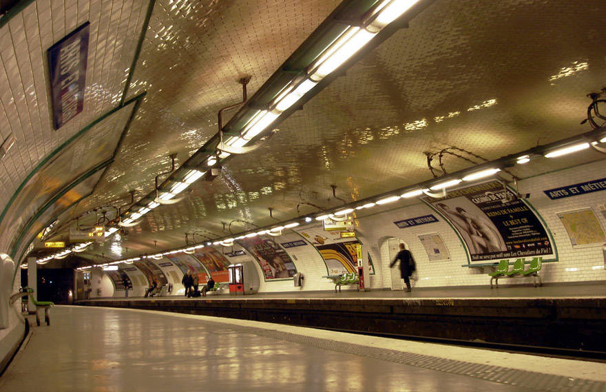 Metrostation in Parijs 